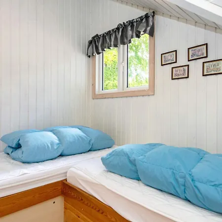 4 Star In Holiday home Ansager